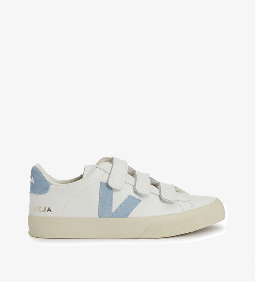 Veja Recife Logo Chromefree Beyaz Kadın Deri Sneaker model görseli