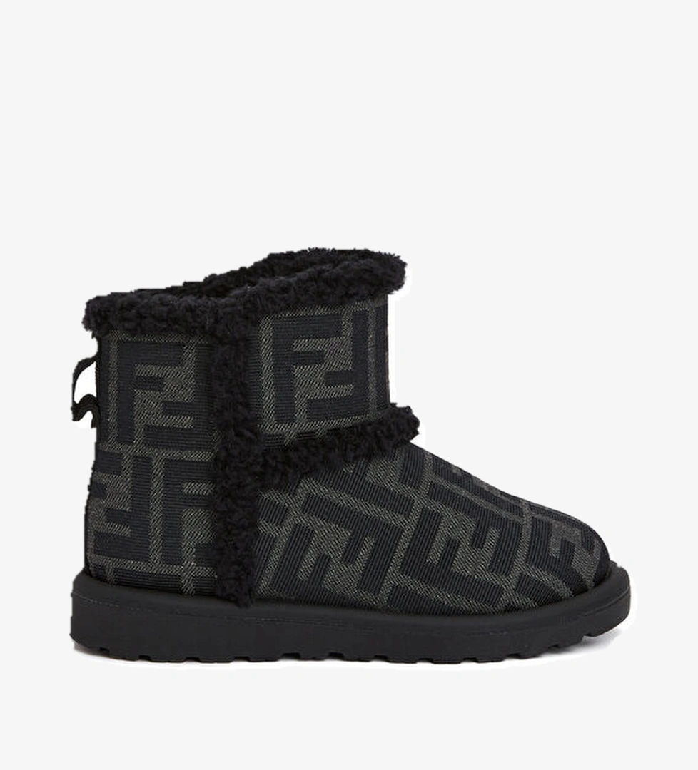 Fendi Siyah Gri Logo Desenli Unisex Çocuk Bot model görseli