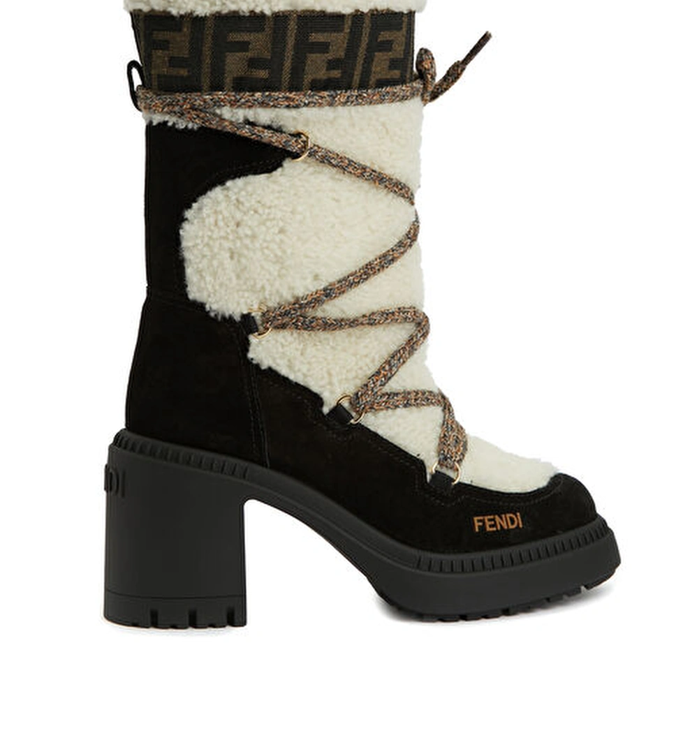 Fendi Siyah Kadın Deri Kar Botu model görseli