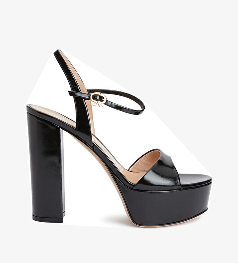 Gianvito Rossi Marlena Siyah Kadın Deri Sandalet model görseli