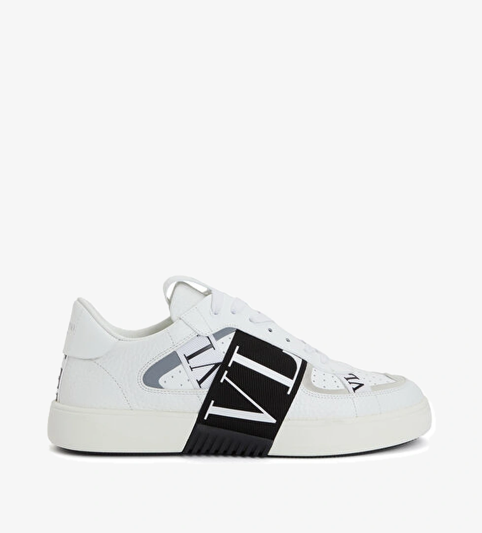 Beymen Reborn Valentino Garavani Erkek Sneakers model görseli