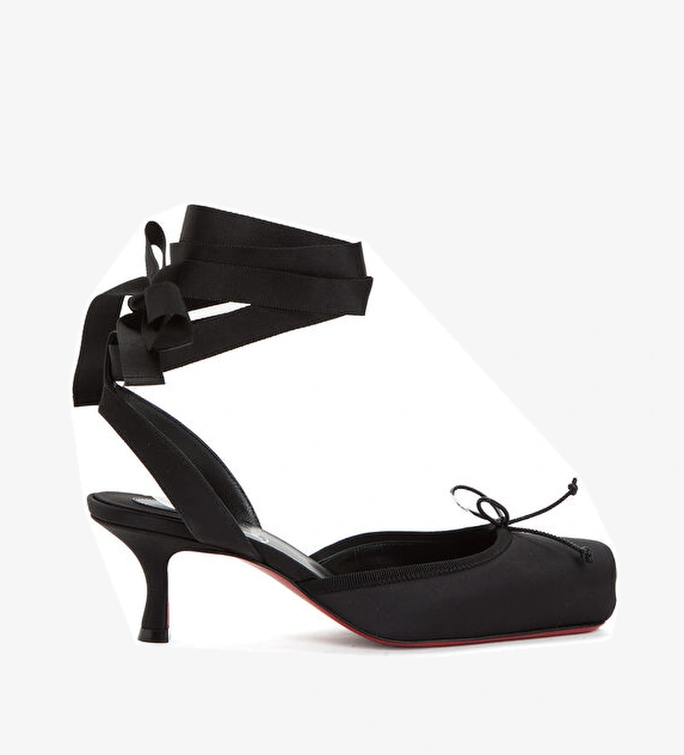 Christian Louboutin Cassia Siyah İpek Topuklu Ayakkabı model görseli