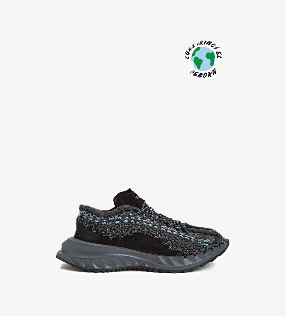 Beymen Reborn Valentino Garavani Erkek Sneakers model görseli