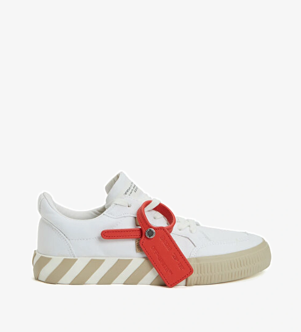 Beymen Reborn Off-White Kadın Sneakers model görseli