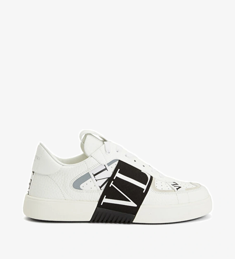 Beymen Reborn Valentino Garavani Erkek Sneakers model görseli