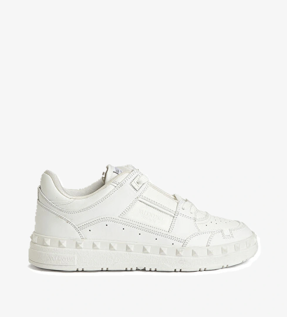 Beymen Reborn Valentino Garavani Erkek Sneakers model görseli