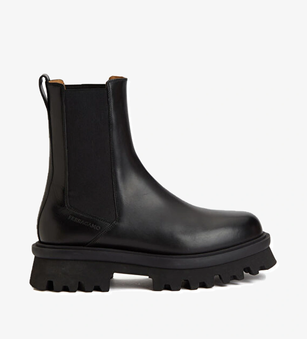 Beymen Reborn Ferragamo Erkek Bot model görseli