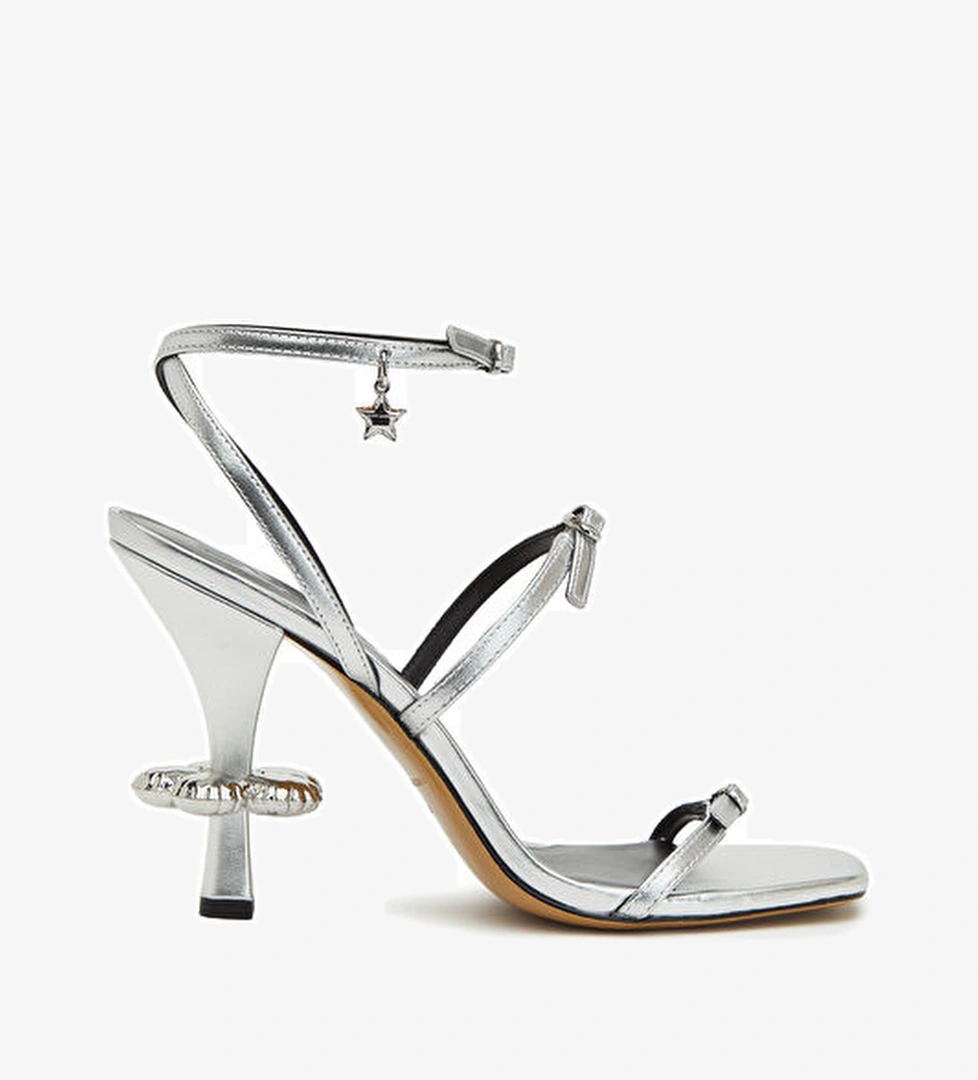 The Metallic Daisy Silver Kadın Deri Sandalet - Görsel 1
