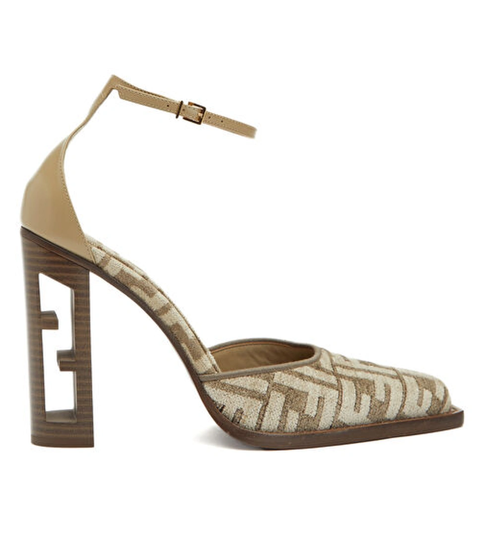 Beymen Reborn Fendi Topuklu Ayakkabı model görseli