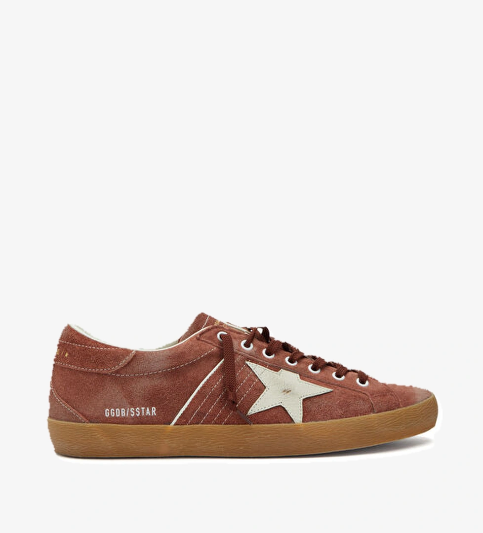 Golden Goose SuperStar Kırmızı Erkek Süet Sneaker model görseli