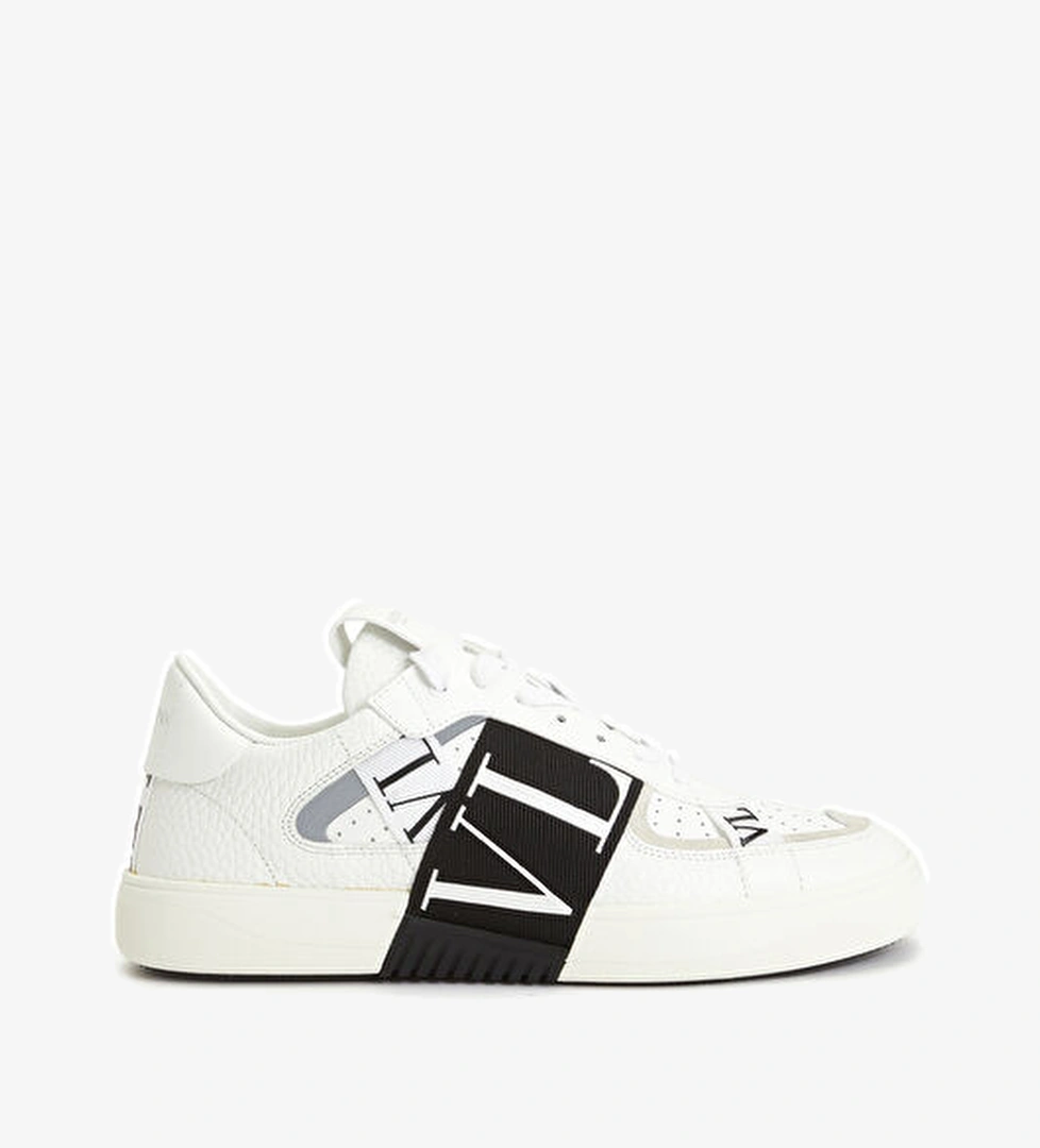 Beymen Reborn Valentino Garavani Erkek Sneakers model görseli