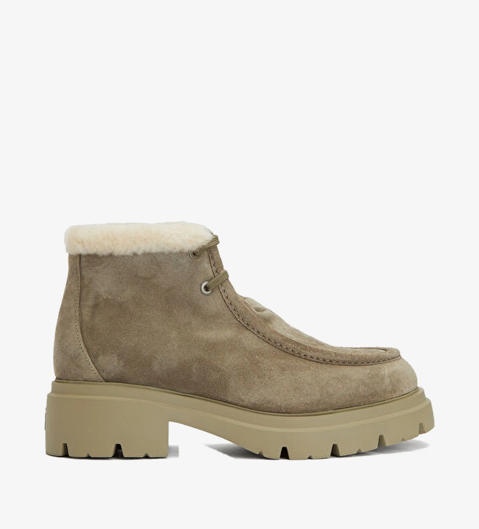 Stuart Weitzman Stuart Weitzman Hudson Shearling
