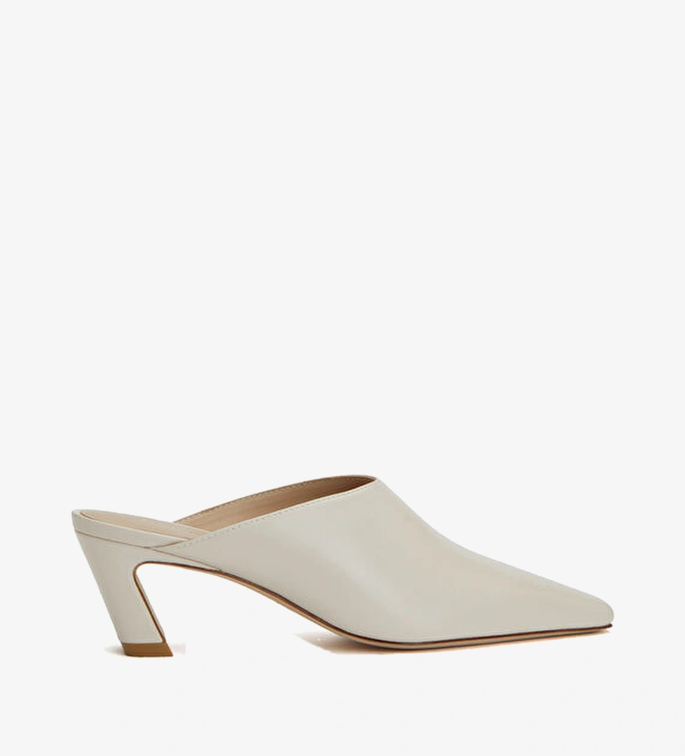 Stuart Weitzman Ekru Stuart Weitzman Stassi