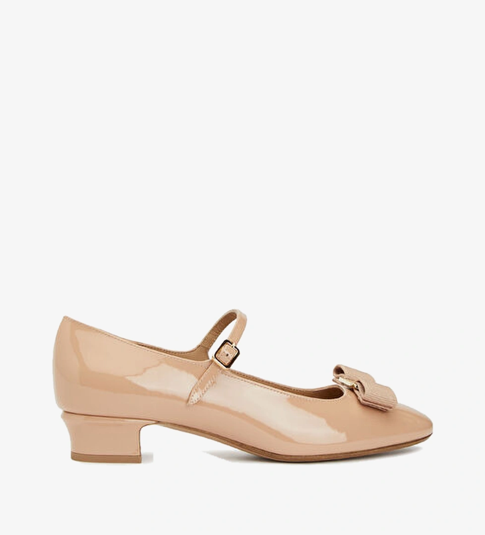 Ferragamo Bej Ferragamo Vara Bow