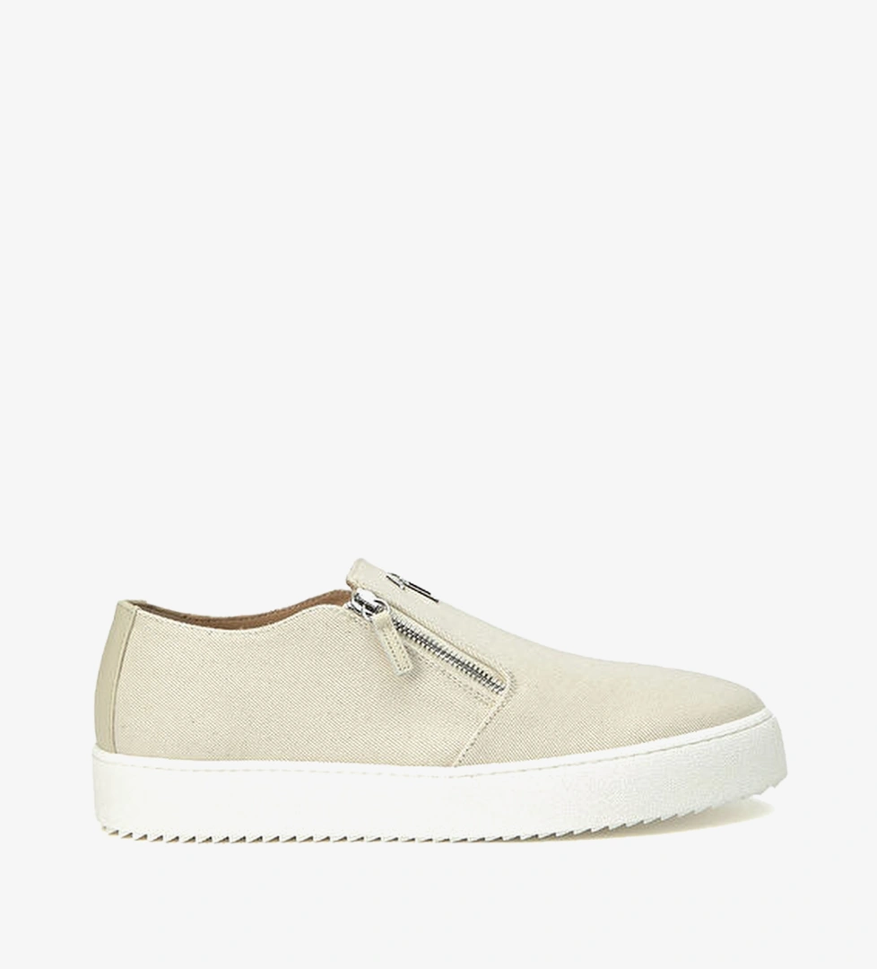 Giuseppe Zanotti Giuseppe Zanotti Gz