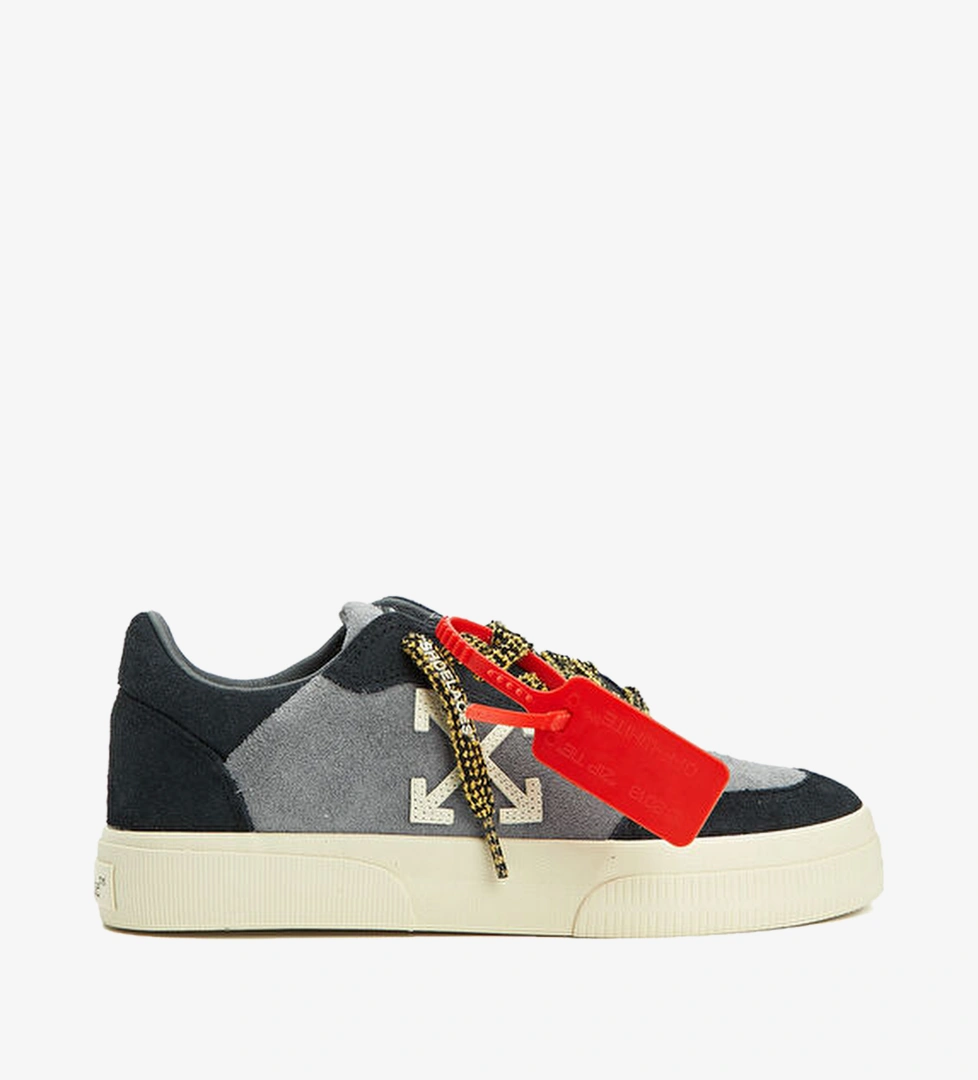 Off-white Koyu Gri Off-white Vulc
