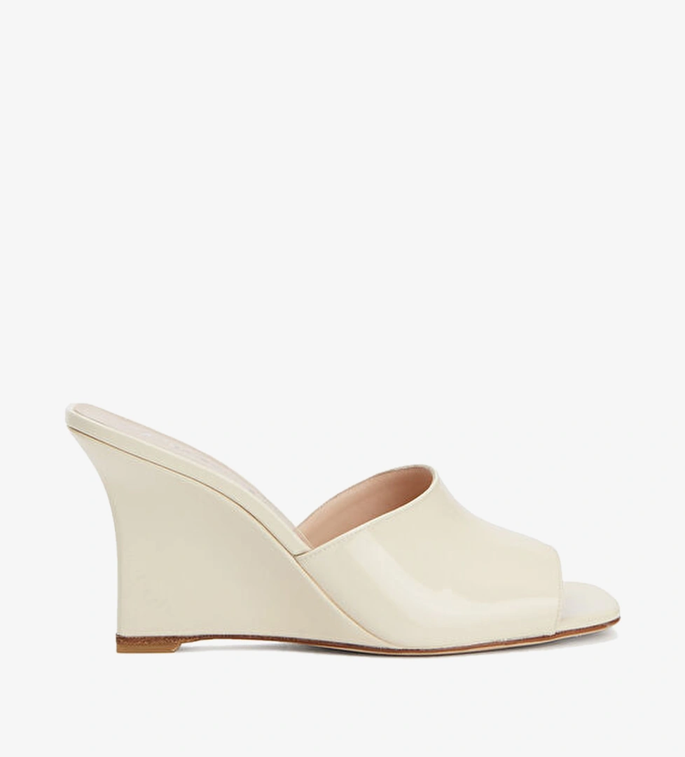 Stuart Weitzman Ekru Stuart Weitzman Vinnie