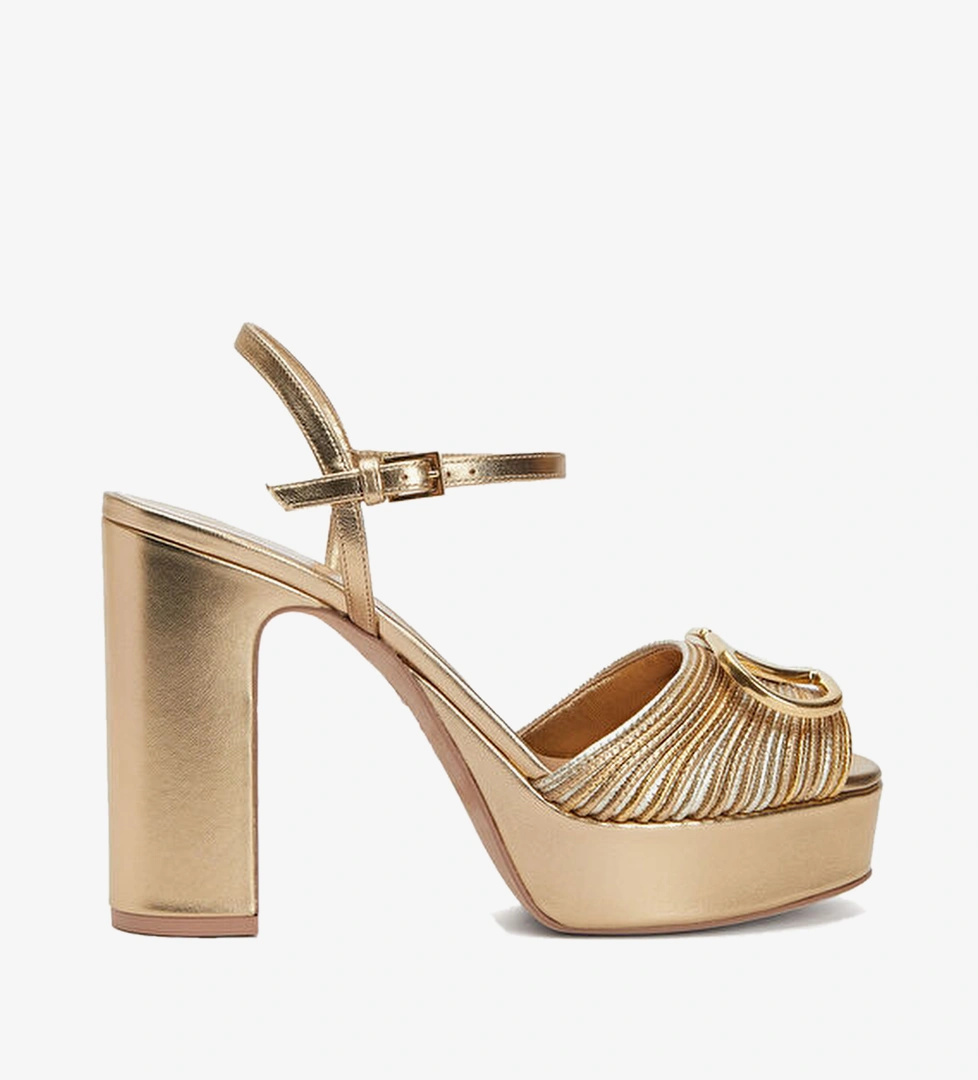 Valentino Garavani Gold Valentino Garavani Vlogo