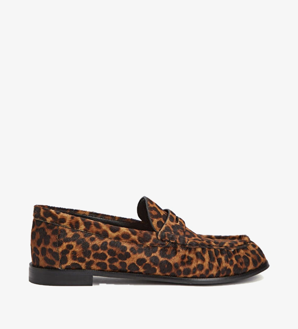 LOAFER