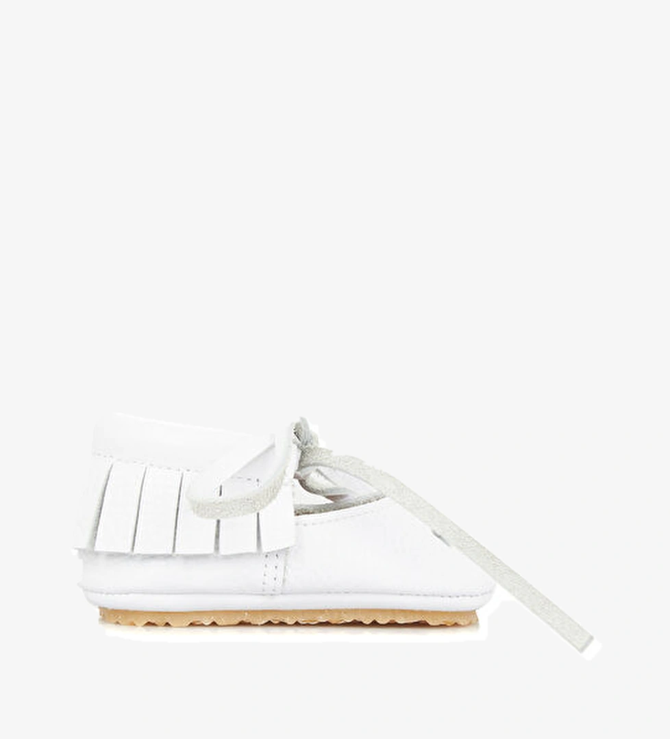 Atelier By Baby Beyaz Püskül Detaylı Kız Bebek Deri Ayakkabı model görseli