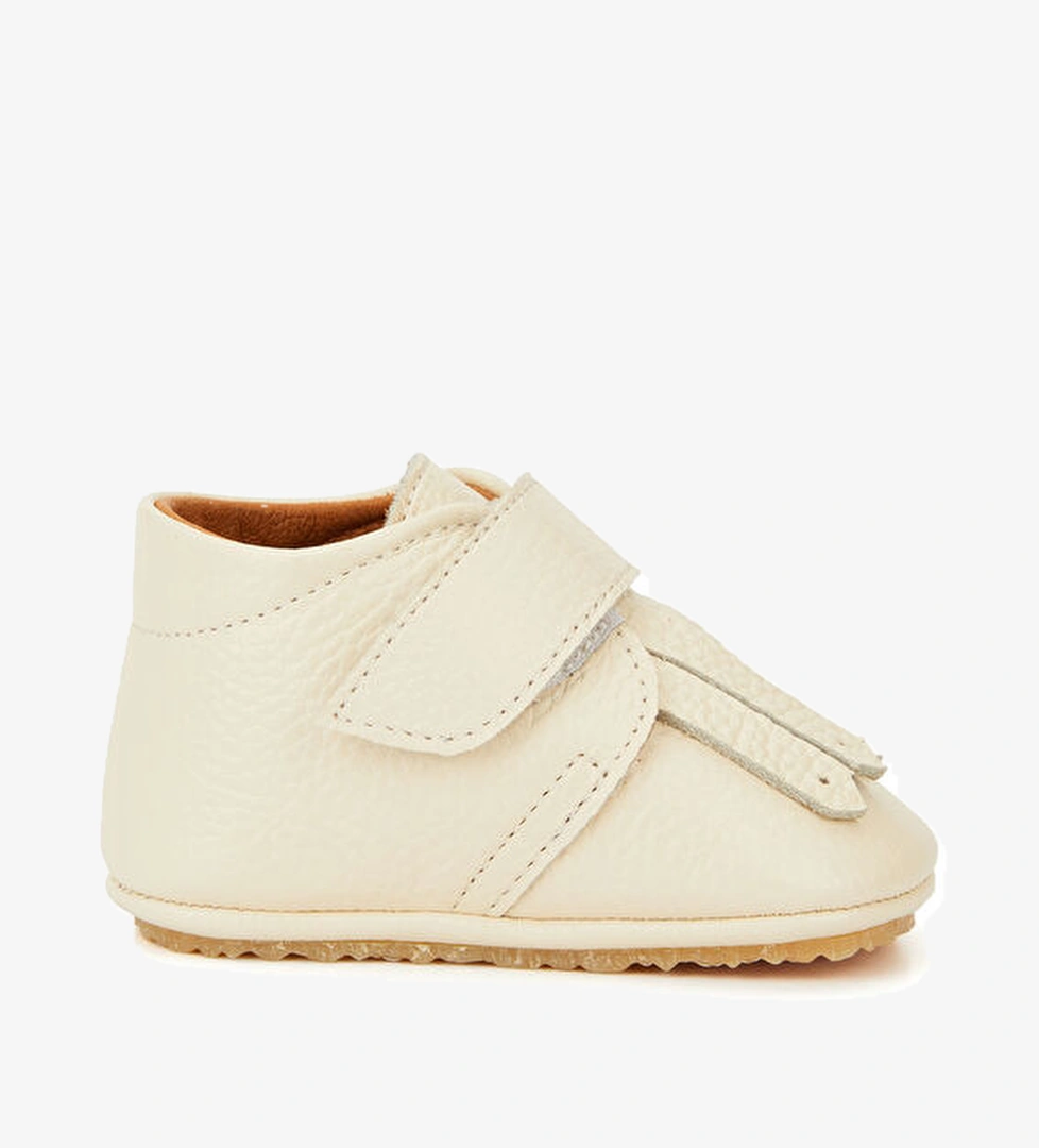 Atelier By Baby Krem Püskül Detaylı Unisex Bebek Deri Ayakkabı model görseli