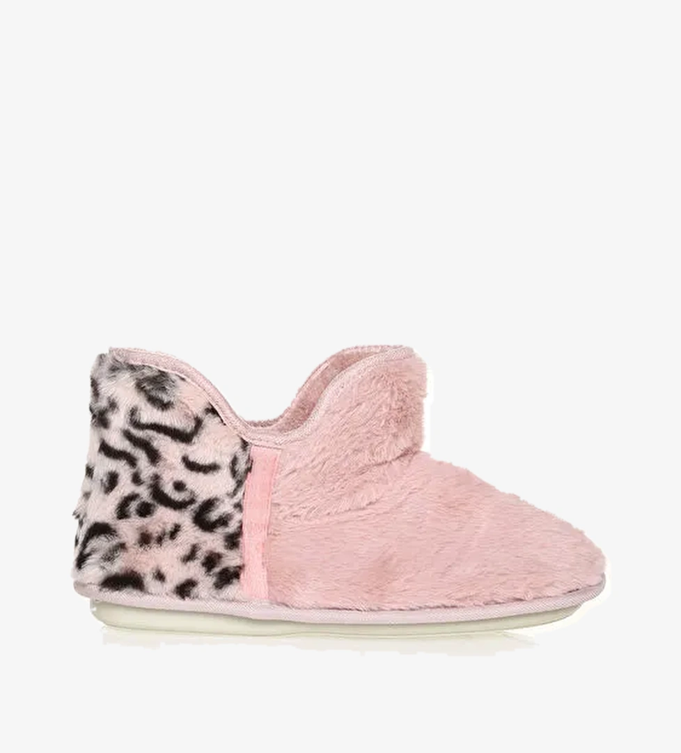 Twigy Pembe Kadın Ev Terliği AA0007 model görseli