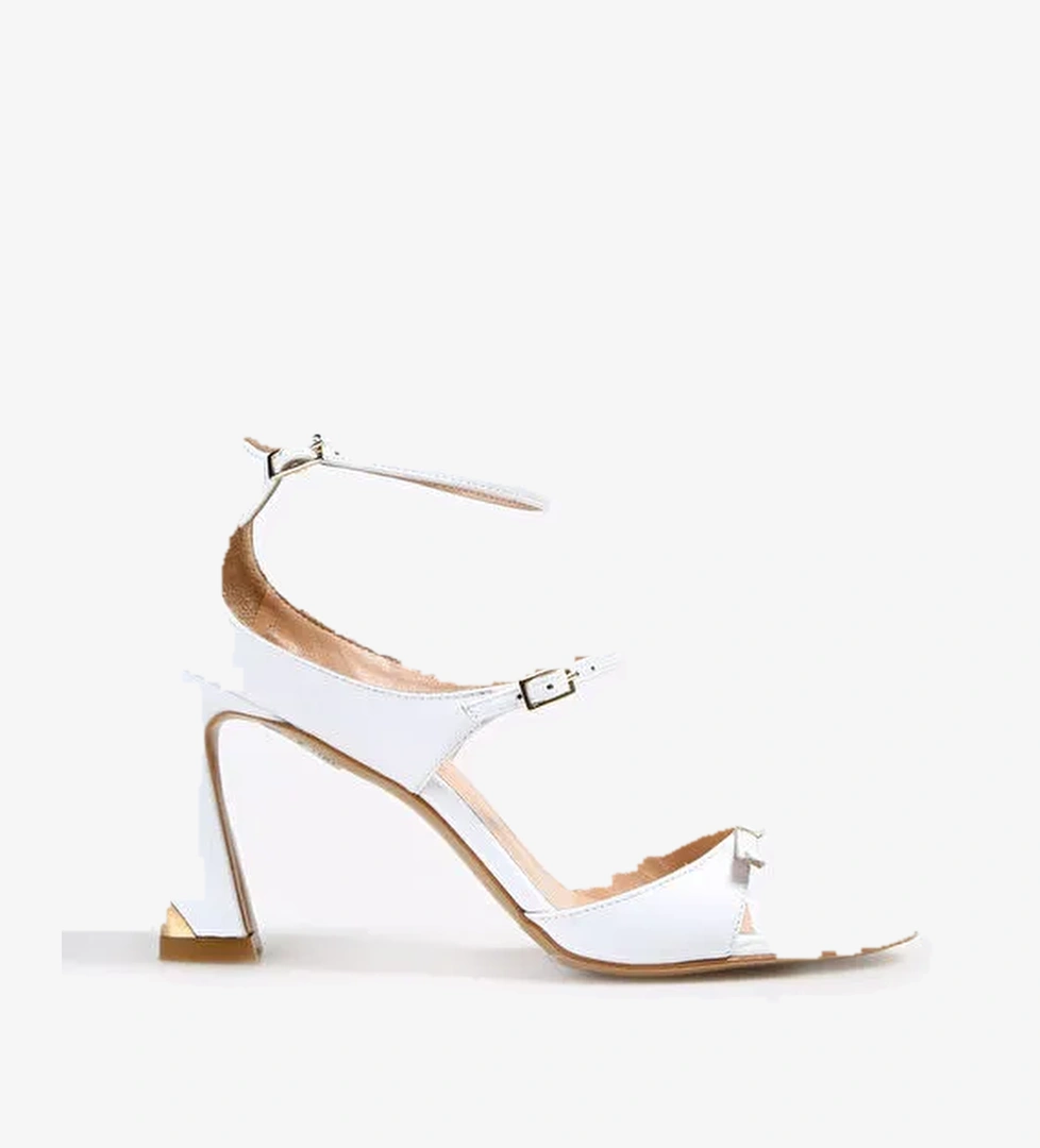 George Hogg Beyaz Kadın Deri Sandalet J18533001-4SS