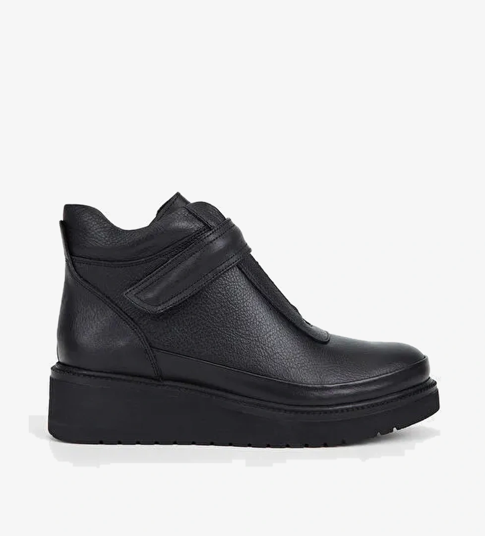 Tamer Tanca Kadın Hakiki Deri Siyah Casual Bot - Görsel 1