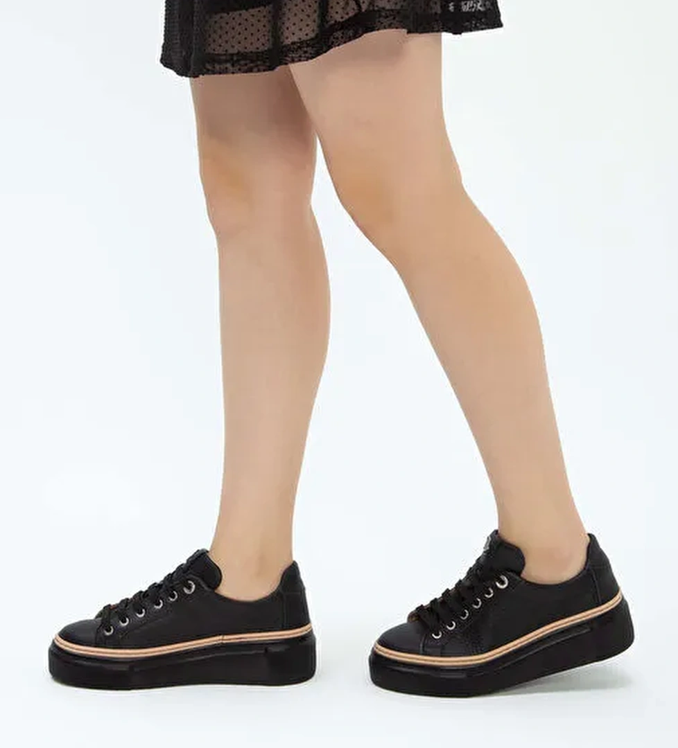 Tamer Tanca Kadın Hakiki Deri Siyah Floter Sneakers & Spor Ayakkabı - Görsel 1