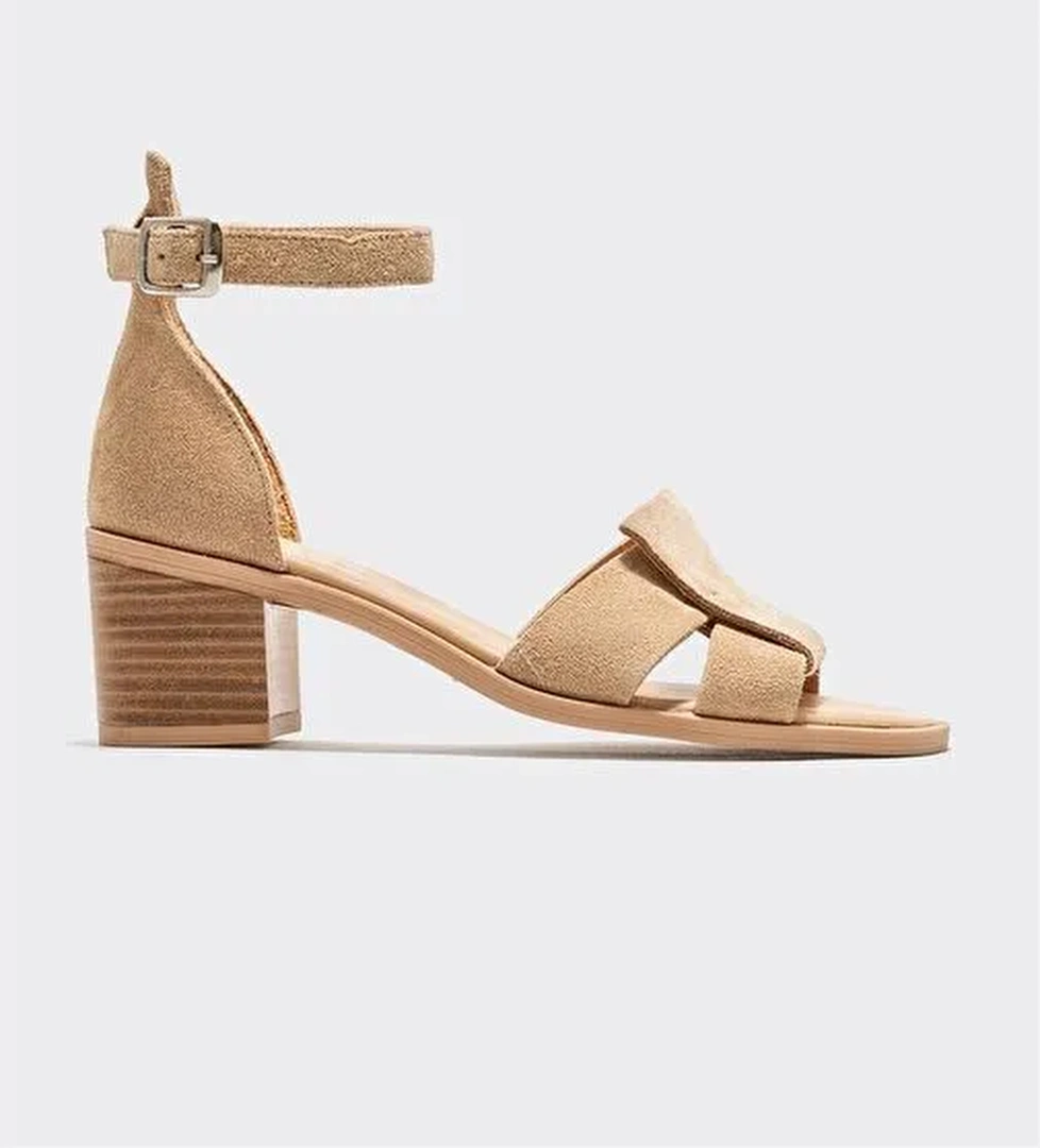 Bej Deri Kadın Topuklu Sandalet - Görsel 1