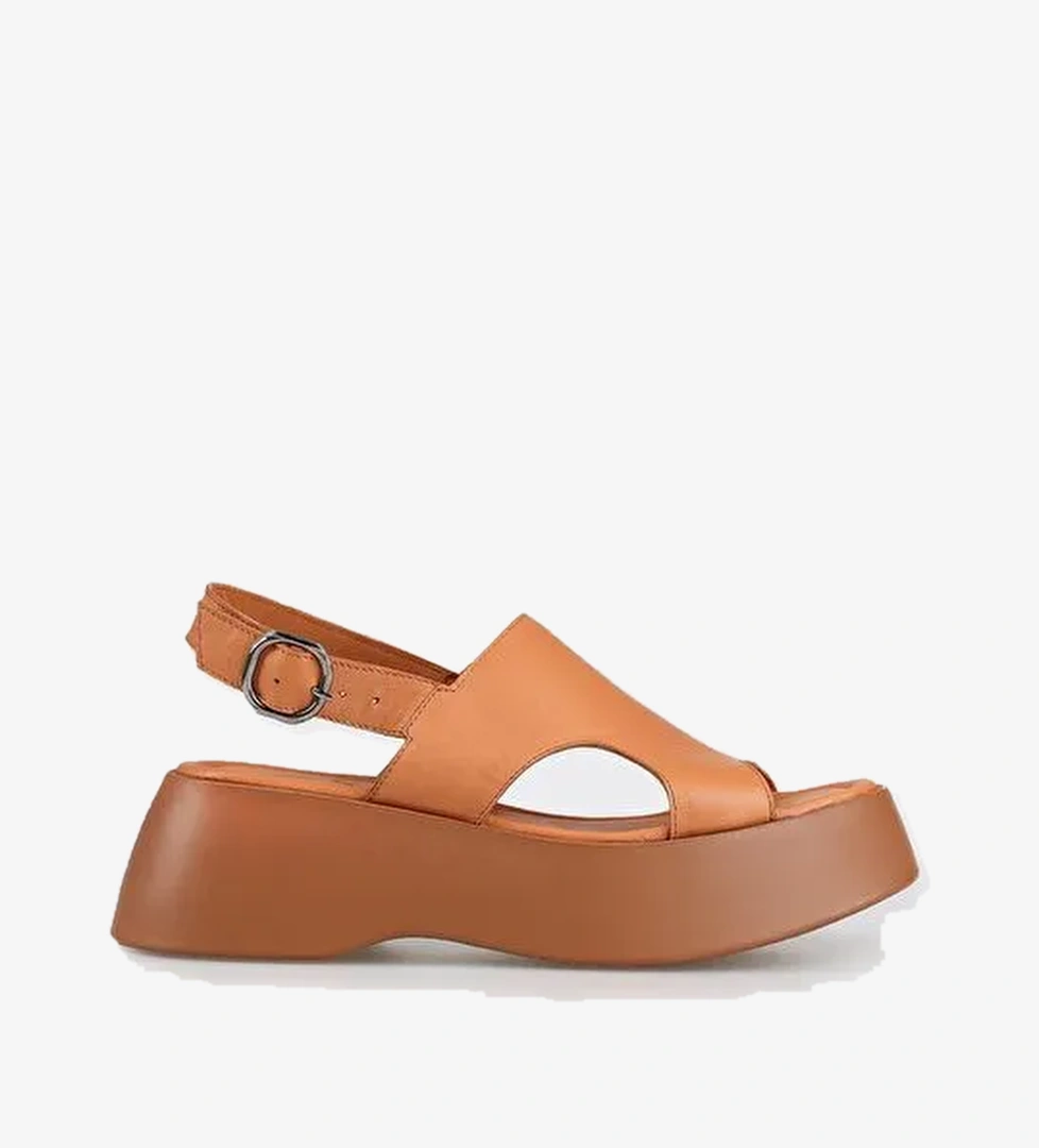 Taba Deri Kadın Dolgu Topuk Sandalet - Görsel 1