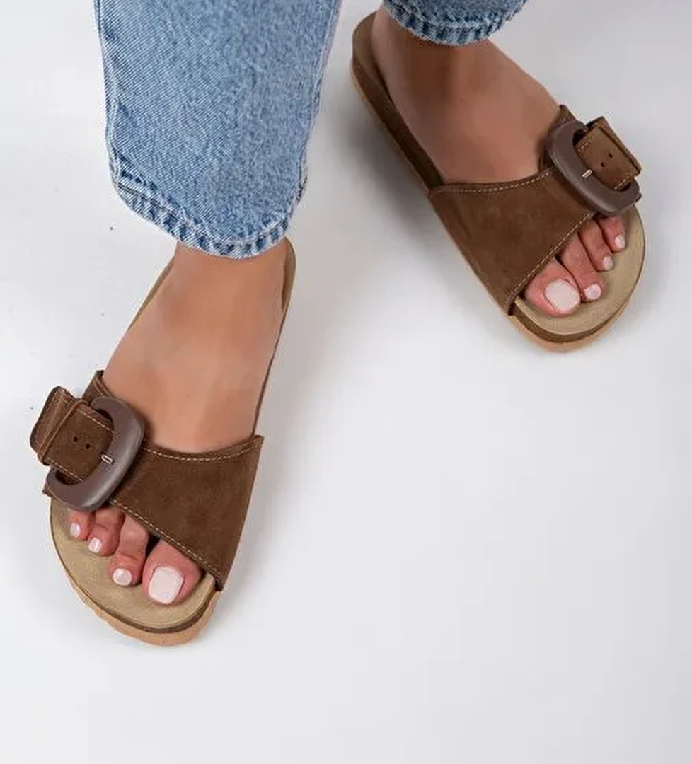 Manijero Kahverengi Kadın Süet Terlik MNJ.001.12 - Görsel 1