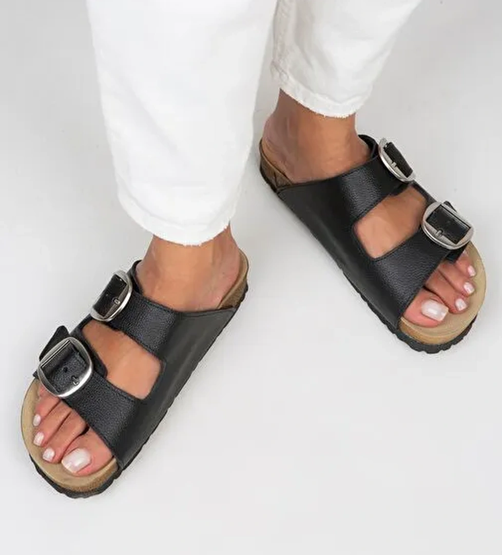 Manijero Siyah-Gümüş Kadın Deri Terlik MNJ.010.20 - Görsel 1