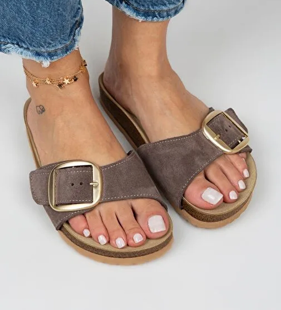 Manijero Kahverengi Kadın Deri Terlik MNJ.022.06 - Görsel 1