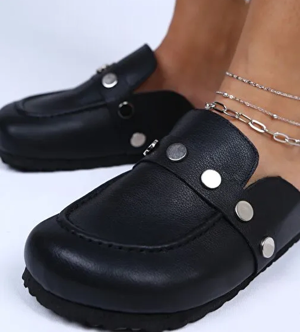 Manijero Siyah Kadın Deri Terlik MNJ.011.01 - Görsel 1