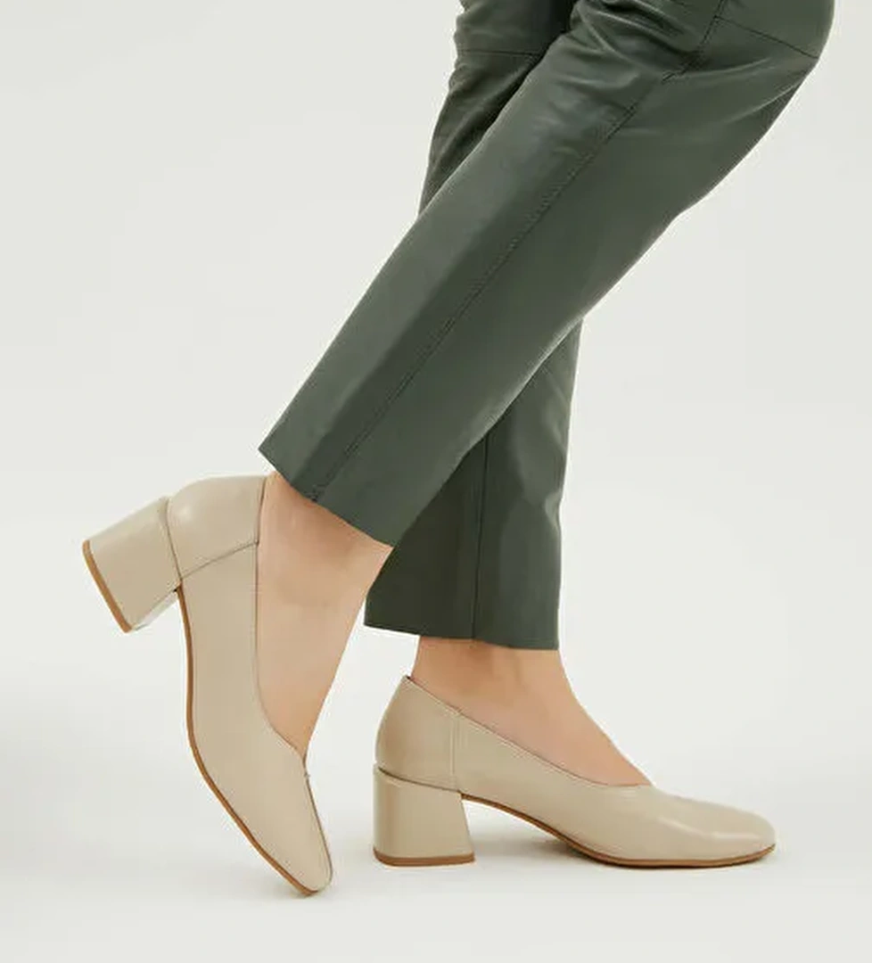 Tamer Tanca Lacivert Kadın Deri Topuklu Ayakkabı 33 2441289-1 BN AYK Y23 - Görsel 1