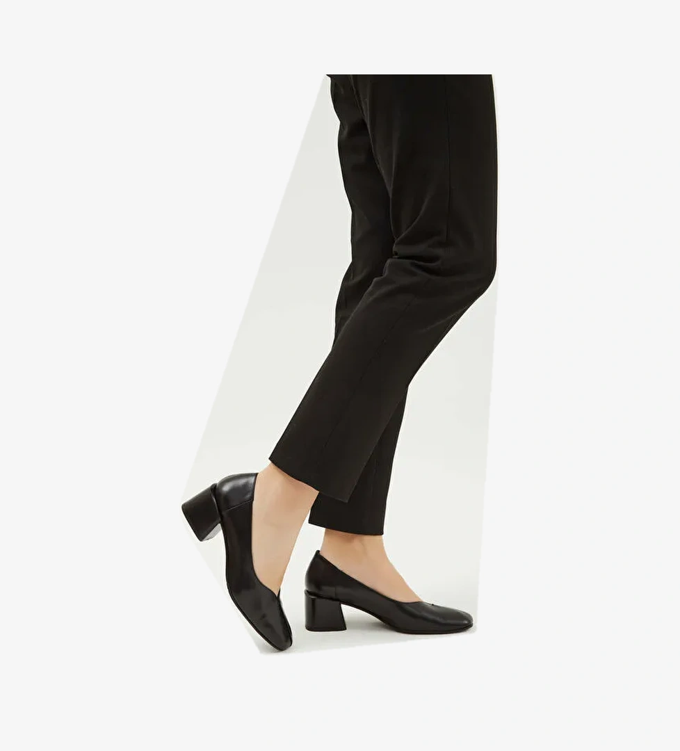 Tamer Tanca Kadın Hakiki Deri Siyah Deri Topuklu Ayakkabı - Görsel 1