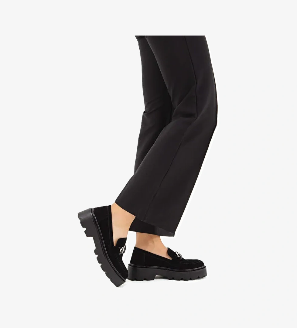 Tamer Tanca Kadın Suni Deri Siyah Süet Loafer Ayakkabı - Görsel 1