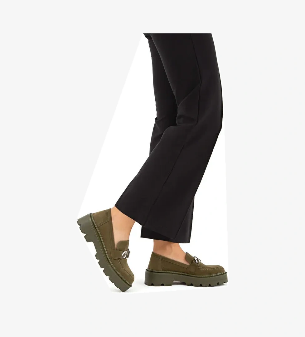 Tamer Tanca Kadın Suni Deri Haki Süet Loafer Ayakkabı - Görsel 1