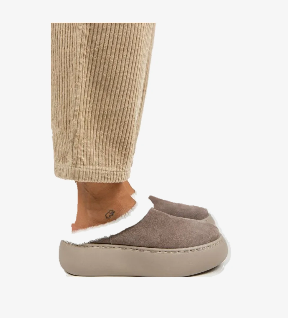 Manijero Vizon Kadın Deri Terlik MNJ.110.02 - Görsel 1