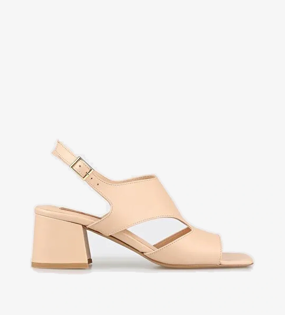 Bej Deri Kadın Sandalet - Görsel 1