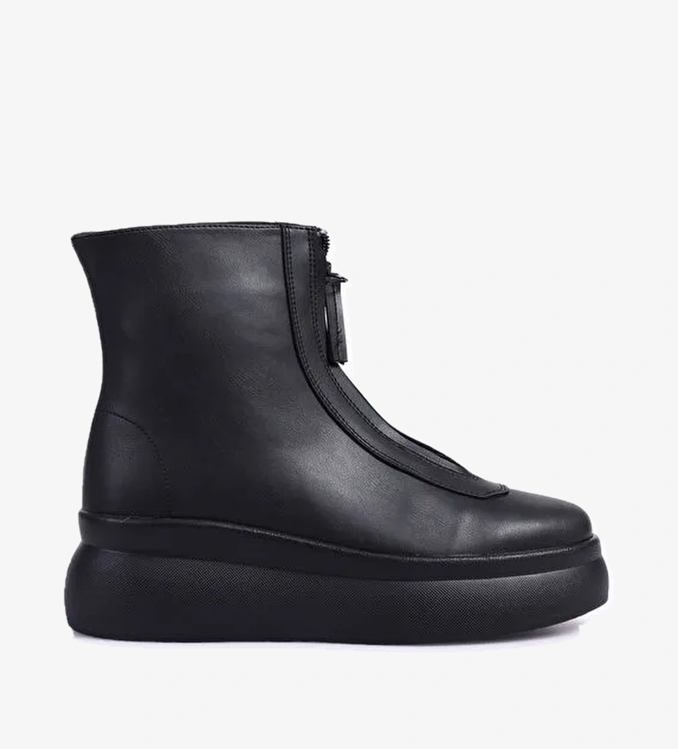 Fabrika Comfort Fabrika Comfort Siyah Bej Kadın Bot Adella model görseli