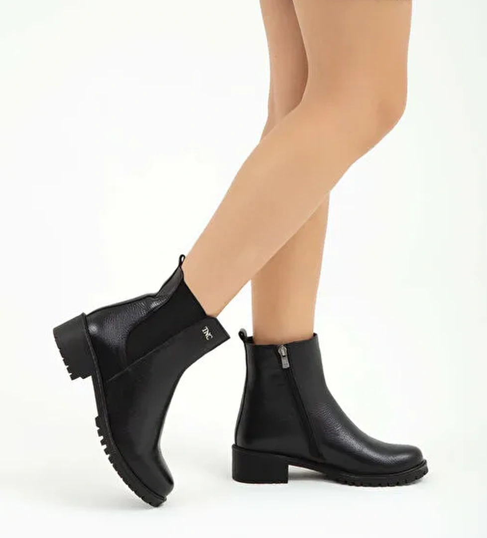 Tamer Tanca Kadın Hakiki Deri Siyah Floter Casual Bot - Görsel 1