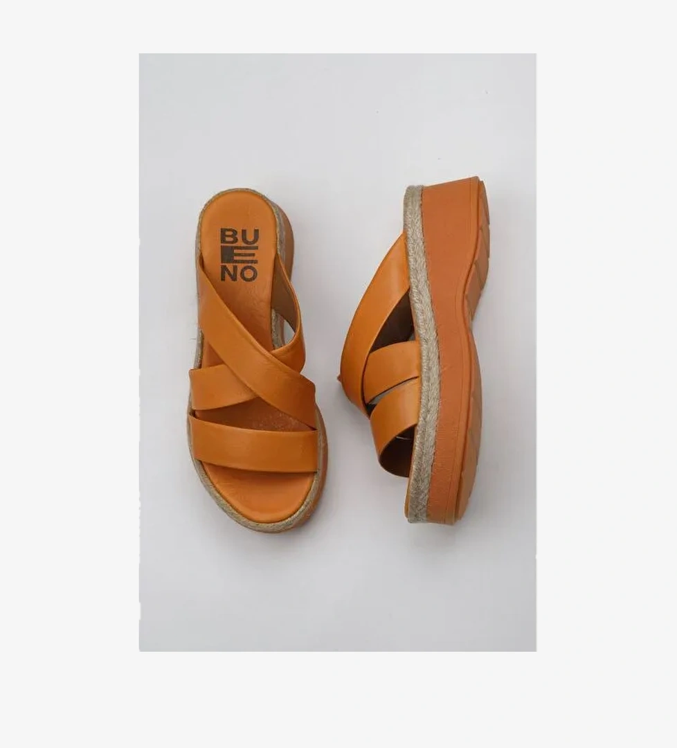 Bueno Shoes Turuncu Deri Kadın Dolgu Topuklu Terlik 01wy8202 - Görsel 1