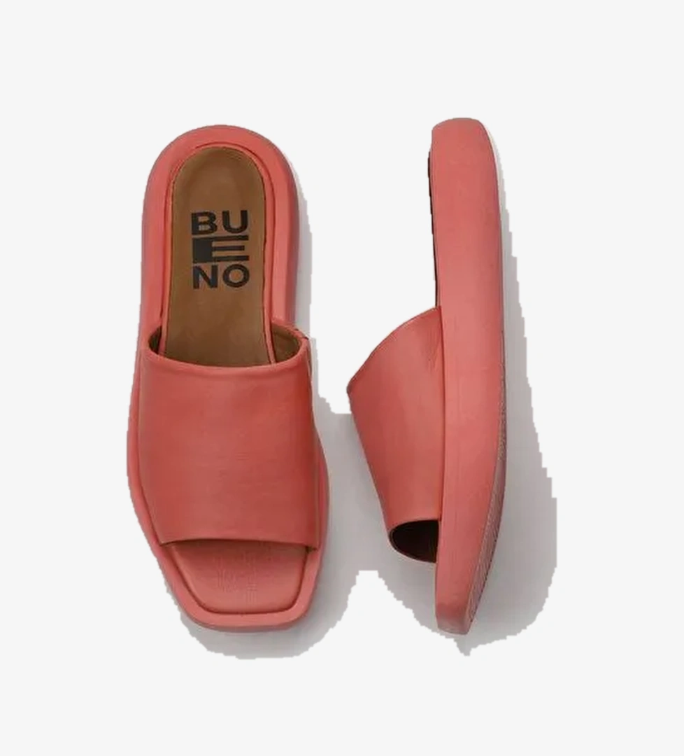 Bueno Shoes Mercan Deri Kadın Dolgu Topuklu Terlik 01wy1000 - Görsel 1