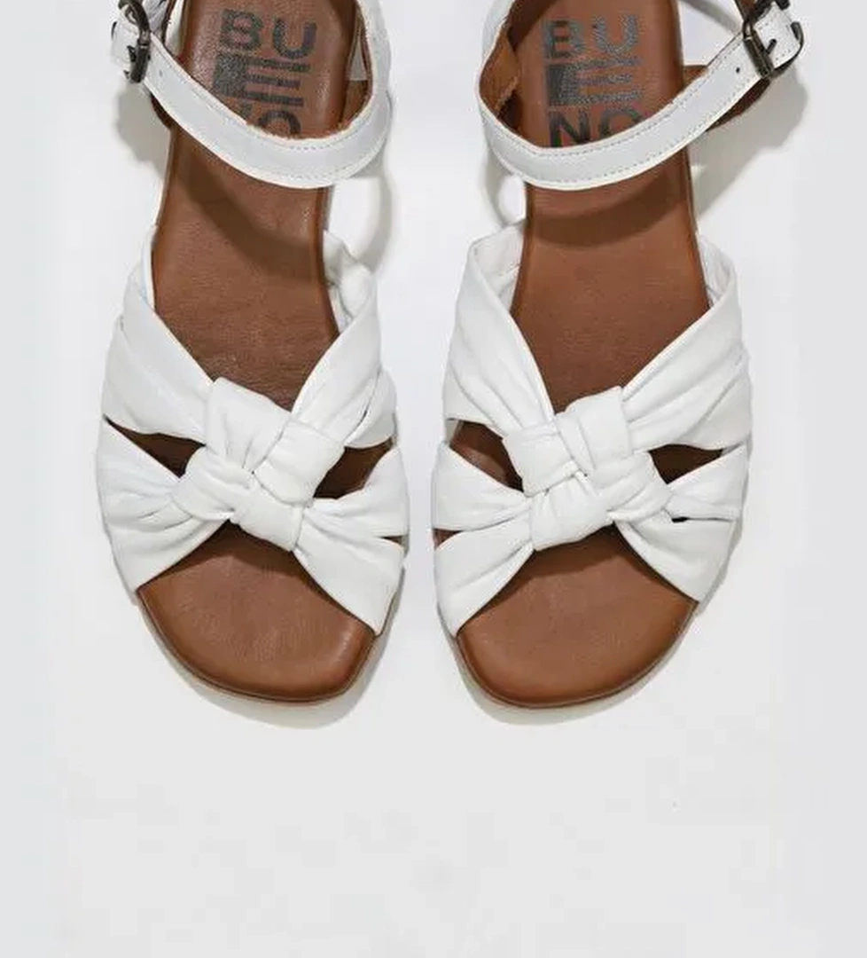 Bueno Shoes Beyaz Deri Kadın Sandalet 01wu8802 - Görsel 1