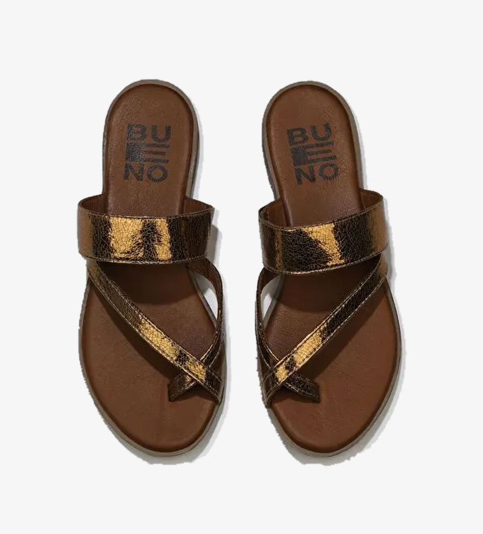 Bueno Shoes Bronz Deri Kadın Parmak Arası Terlik 01wq2012 - Görsel 1