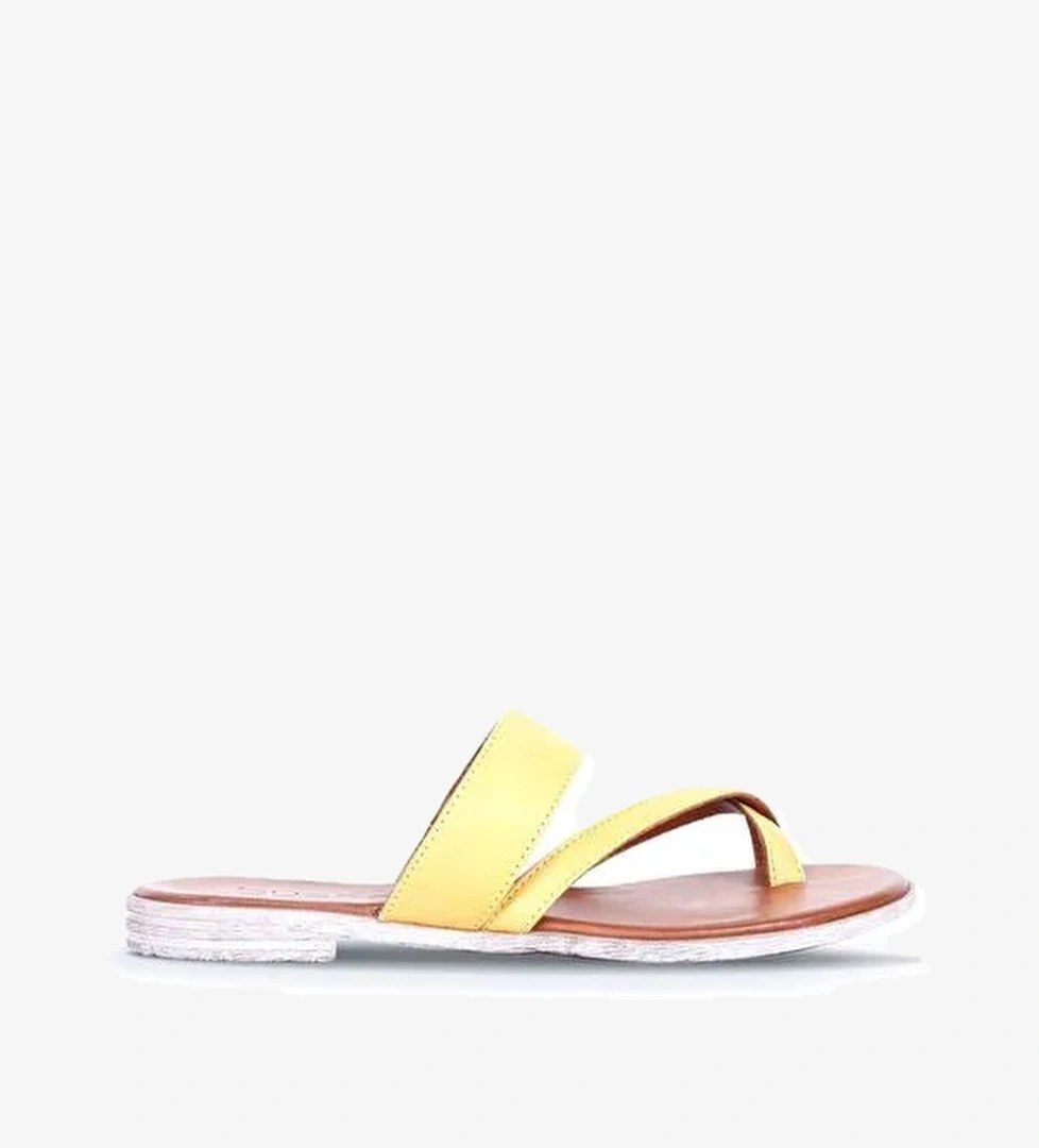 Bueno Shoes Sarı Deri Kadın Parmak Arası Terlik 01wq2012 - Görsel 1