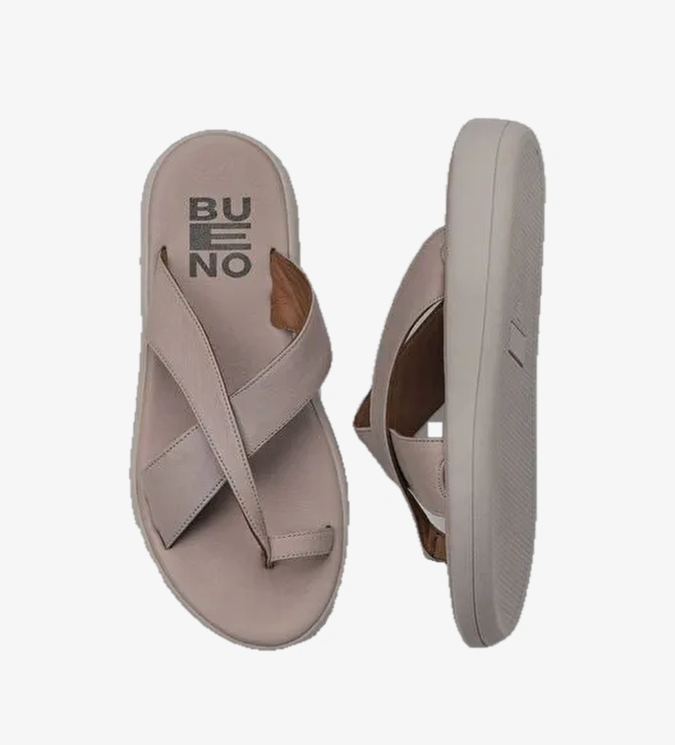 Bueno Shoes Gri Deri Kadın Parmak Arası Terlik 01wy2308