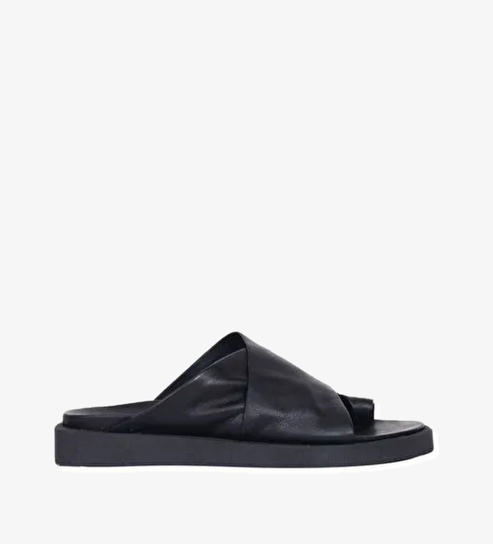 Bueno Shoes Siyah Deri Kadın Parmak Arası Terlik 01ws2809 - Görsel 1